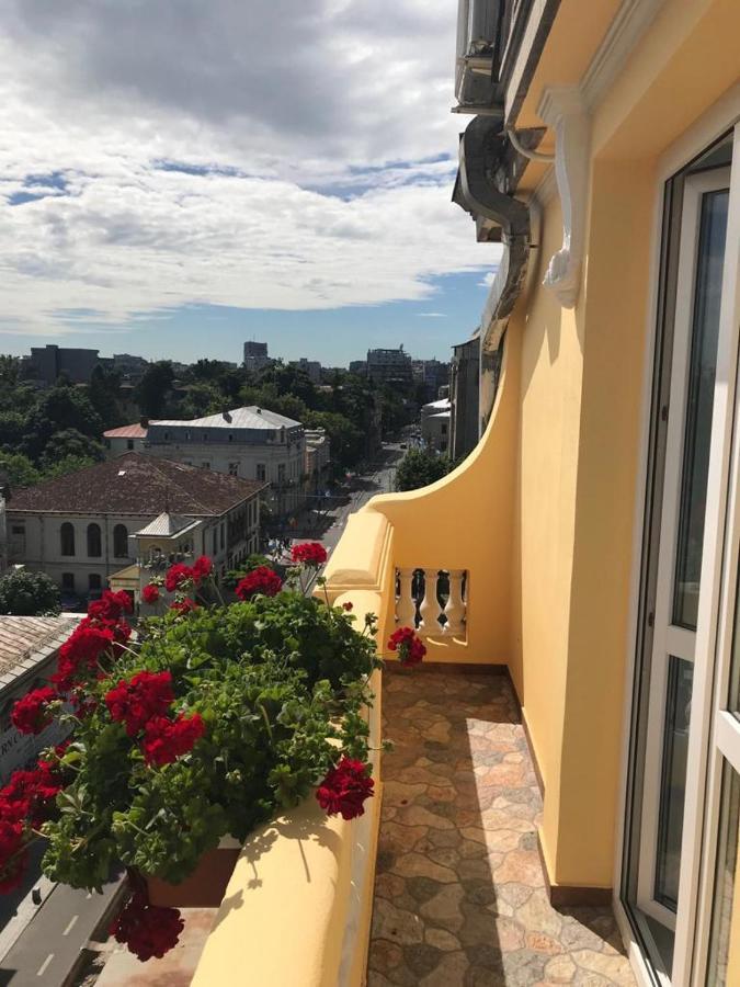 Victoria Luxury Apartment 11 Bukares Bagian luar foto