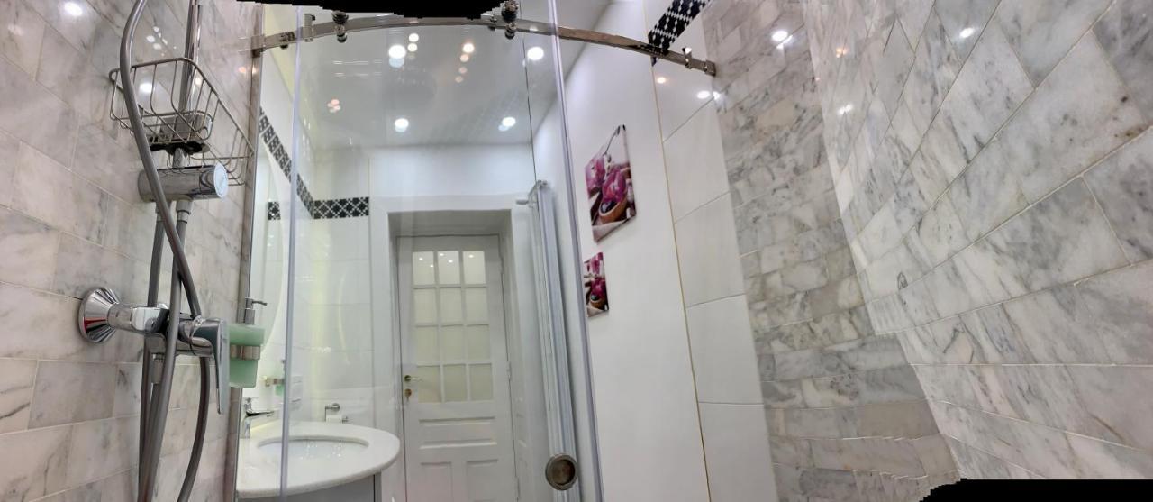 Victoria Luxury Apartment 11 Bukares Bagian luar foto