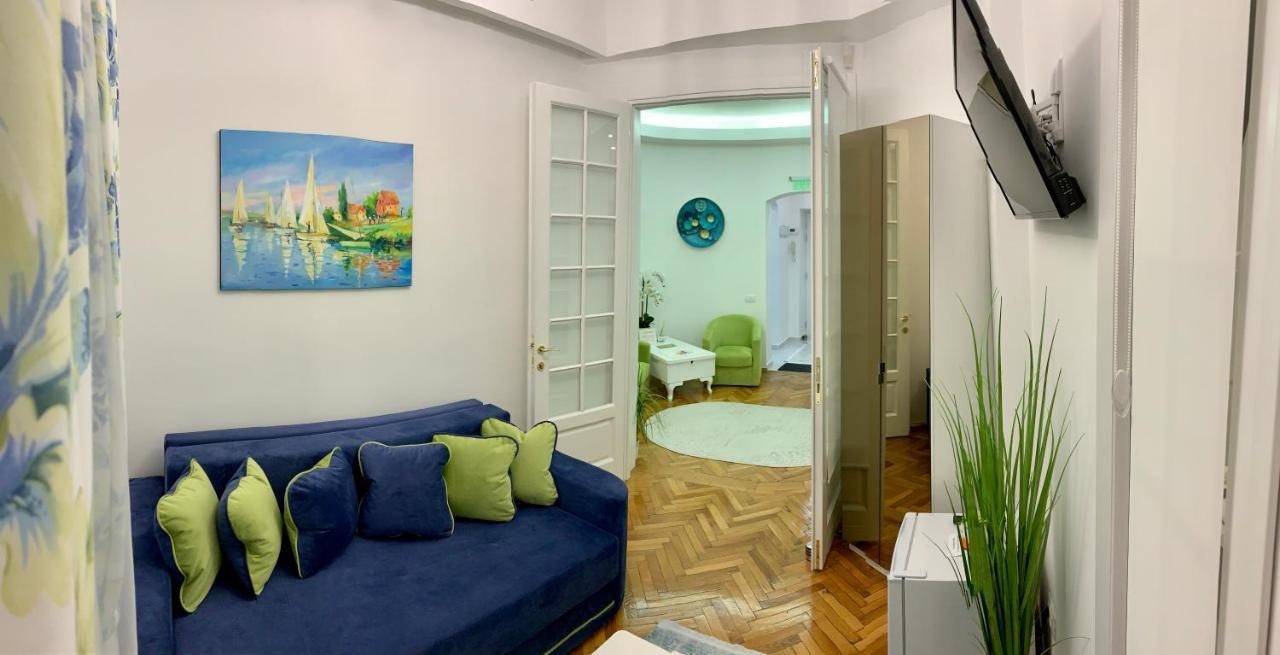 Victoria Luxury Apartment 11 Bukares Bagian luar foto